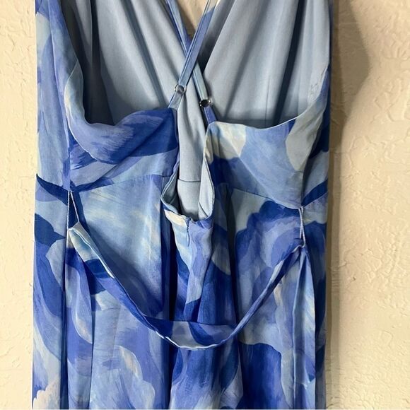 LULU’S The Way to Perfection Blue Abstract Print Surplice Maxi Dress - Picture 11 of 15